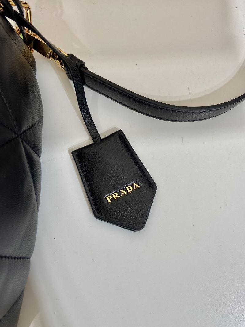 Pra*a triangle pouch